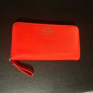 Kate Spade Wallet 🥰